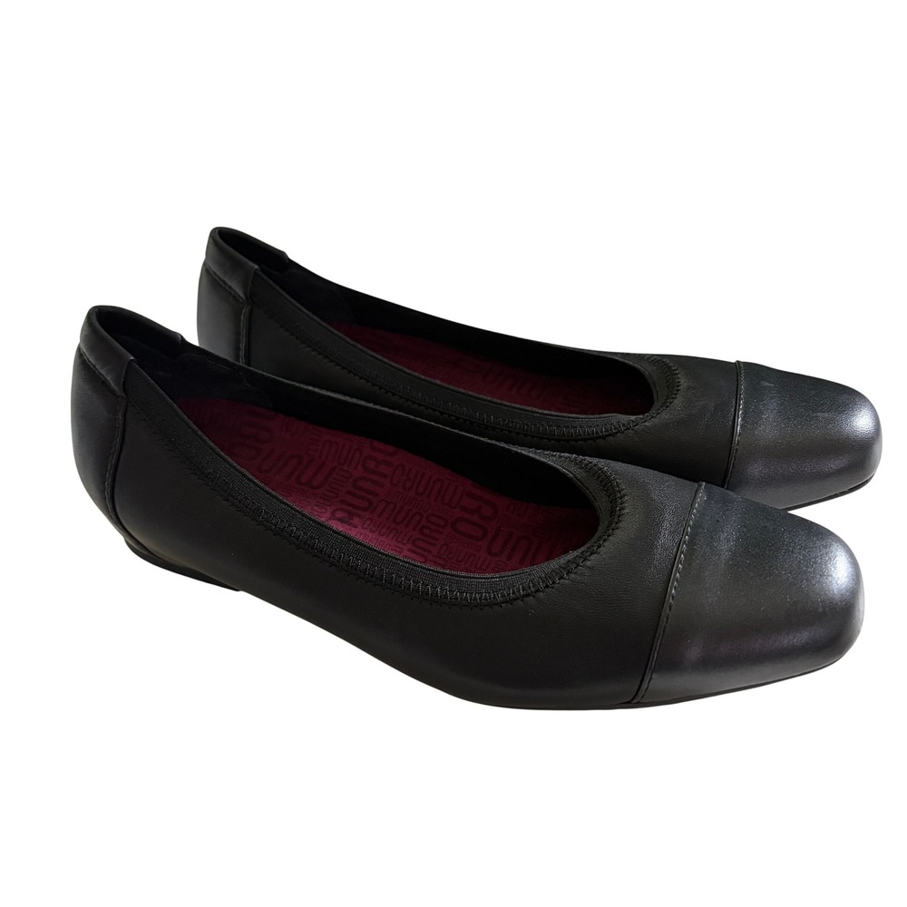 Munro American Danielle Black Leather Slip-On 9W Wide Comfort Shoe Cap Toe EUC